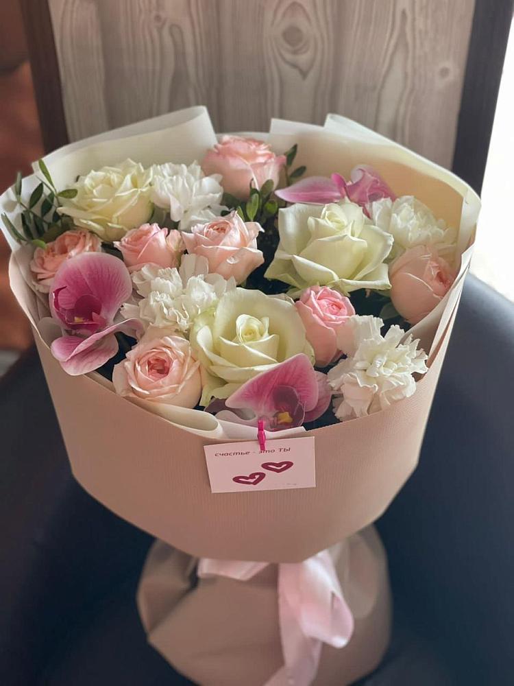 Букет цветов из: Орхидеи, Розы и Гвоздики в Багане