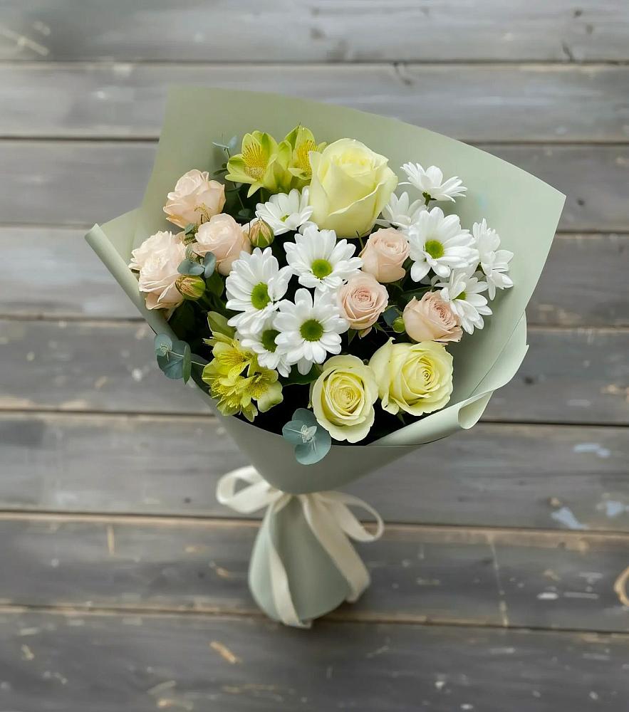Букет цветов из: Альстромерии, Розы и Хризантемы в Багане
