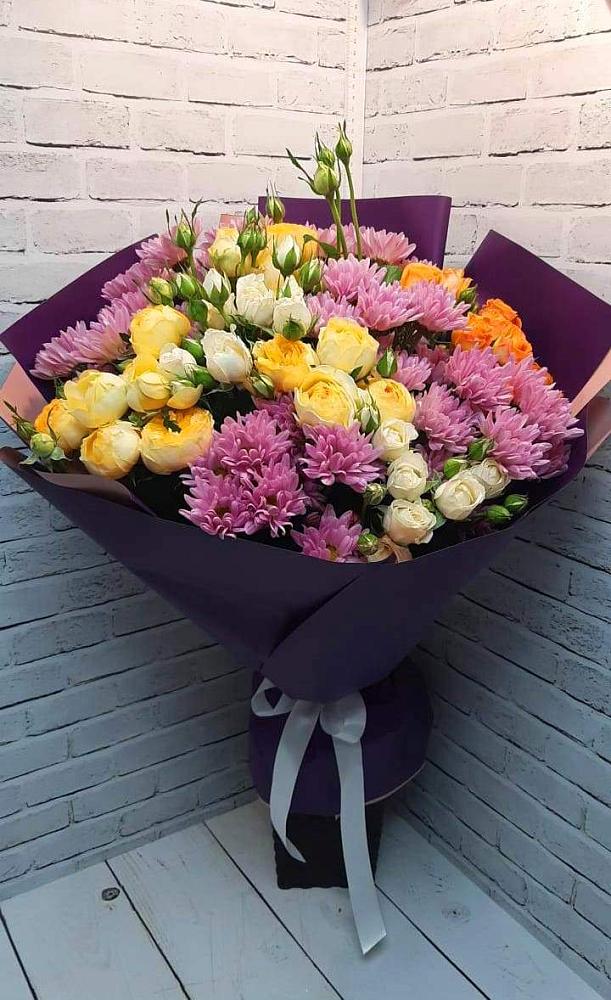 Букет цветов из: Хризантемы и Розы в Багане