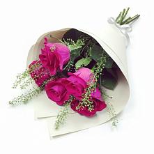 Букет цветов из:  Розы в Багане