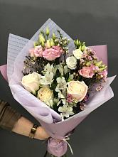 Букет цветов из:  Альстромерии, Розы и Лизиантусы #REPLACE_PRED# Багане