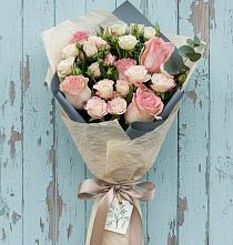 Букет цветов из:  Розы в Багане