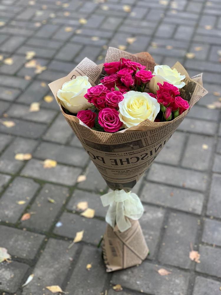 Букет цветов из: Розы в Багане