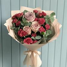 Букет цветов из:  Гвоздики и Розы в Багане