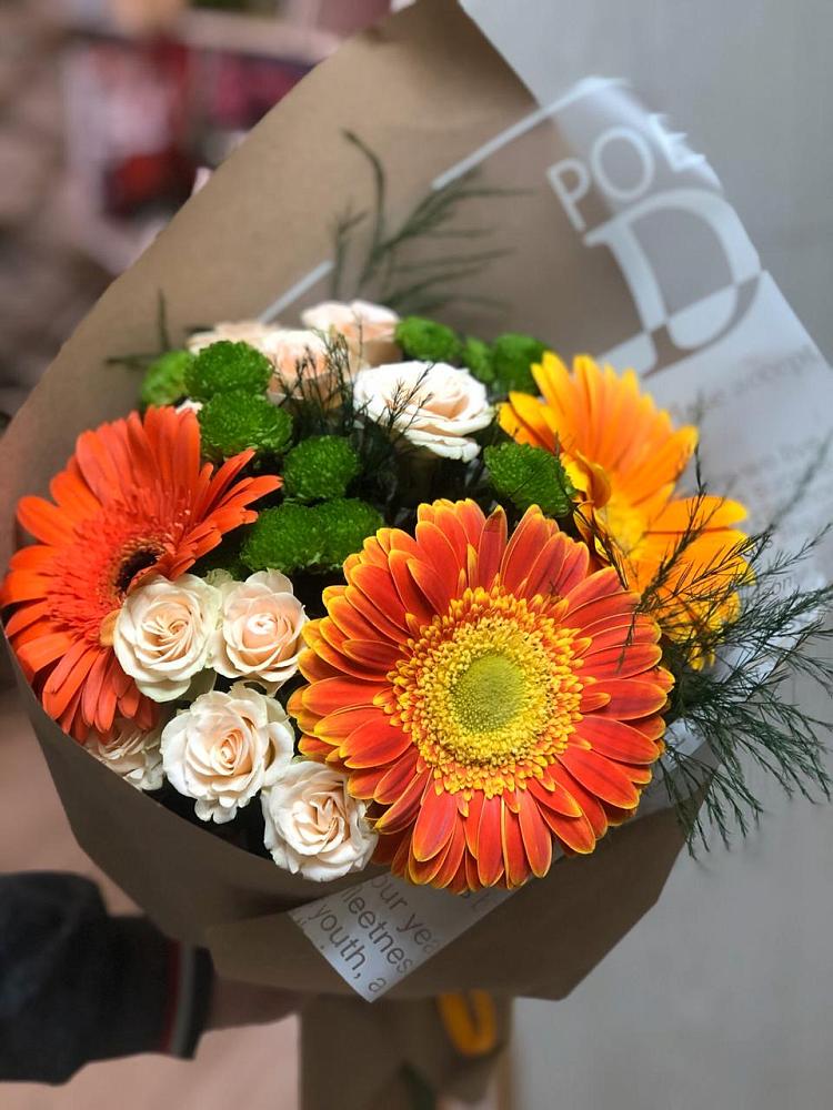 Букет цветов из: Герберы, Хризантемы и Розы в Багане